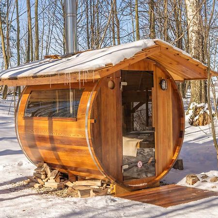 Отель Treehous Sneznik S Wellness Долни-Морава Экстерьер фото