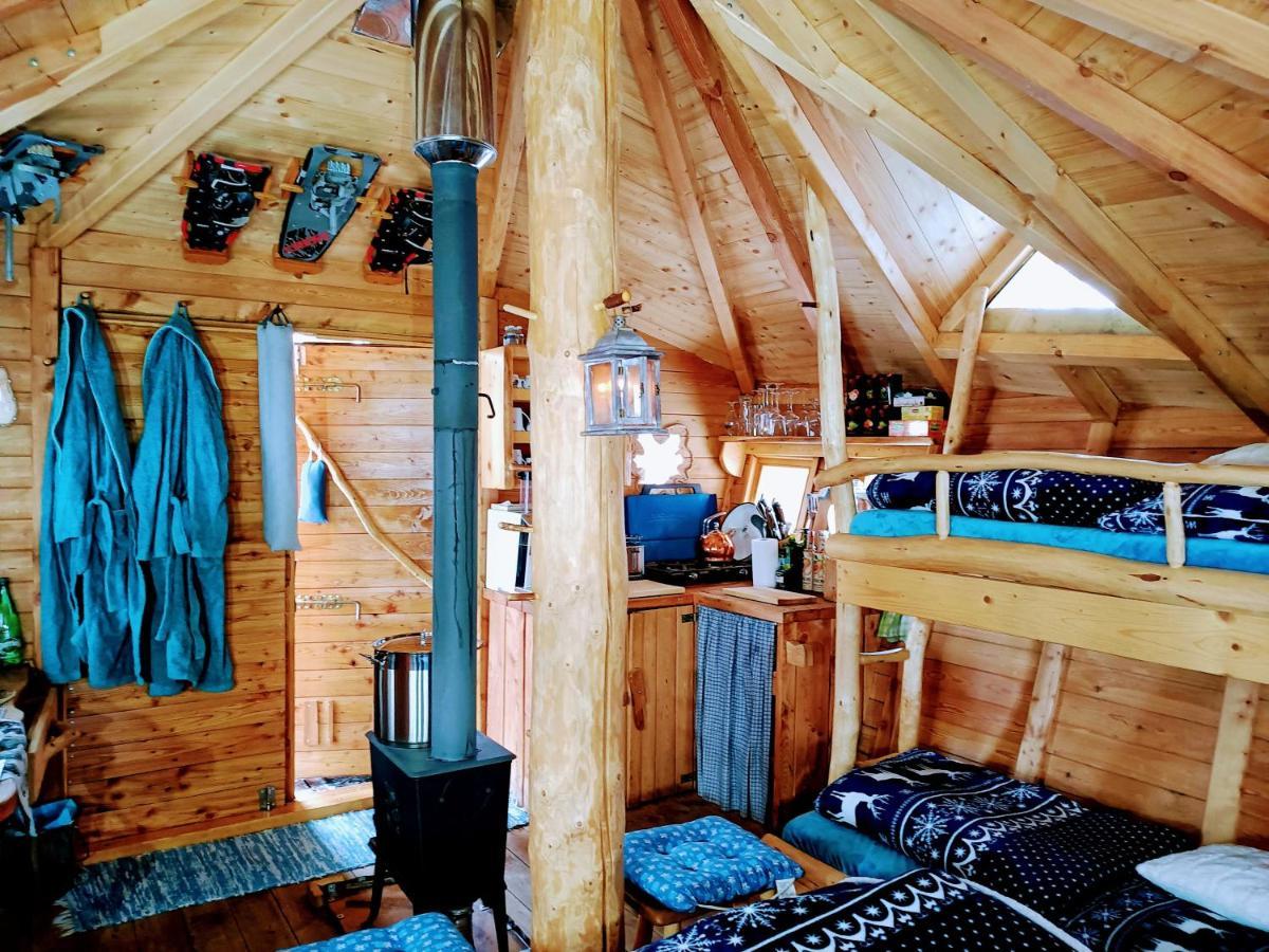 Отель Treehous Sneznik S Wellness Долни-Морава Экстерьер фото